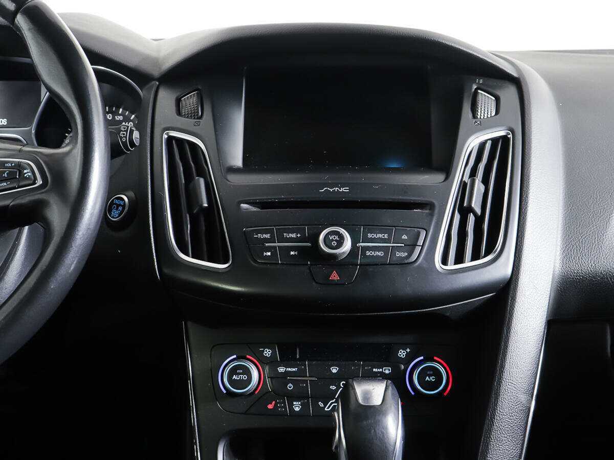 Форд Фокус б/у, 2015, Автоматическая. Фото: #13