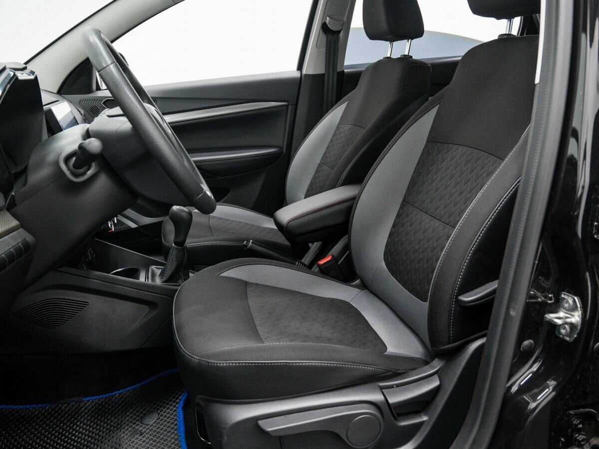 Lada (ВАЗ) Vesta б/у, 2024, Механическая. Фото: #15