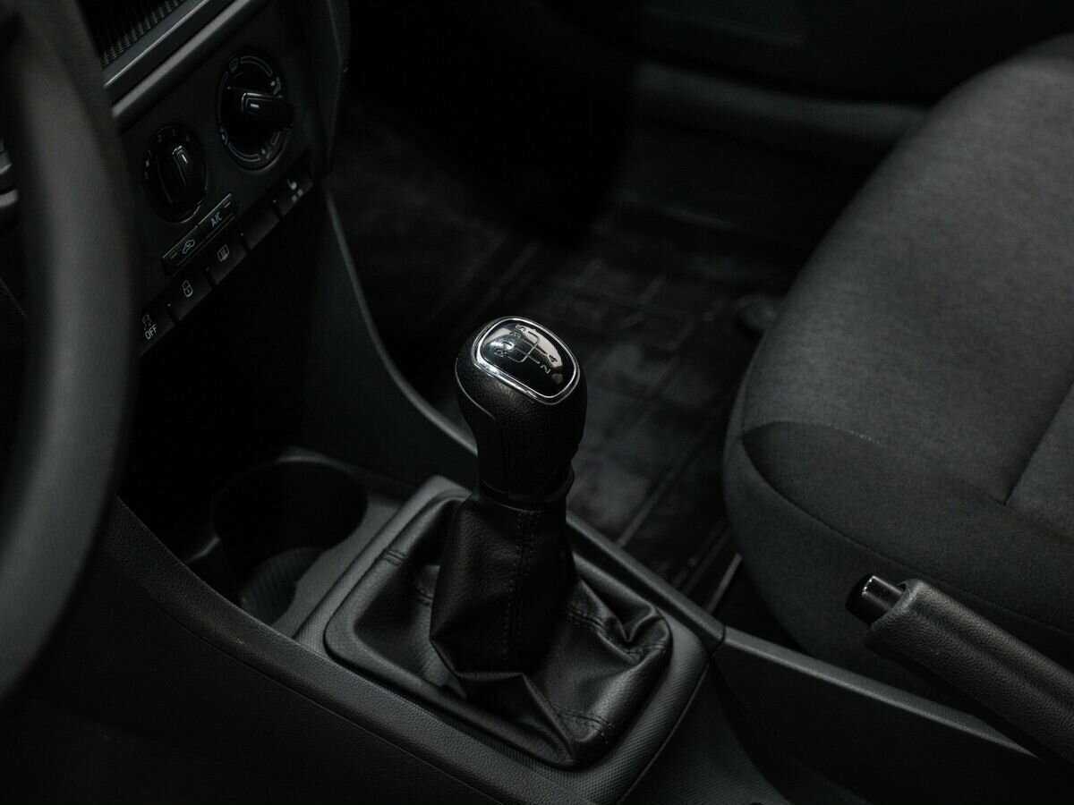 Шкода Рапид б/у, 2017, Механическая. Фото: #17