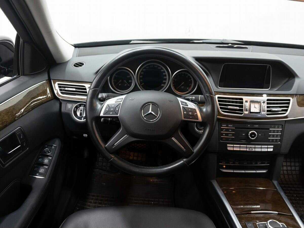 Мерседес-Бенц Е-Класс б/у, 2015, Автоматическая. Фото: #16