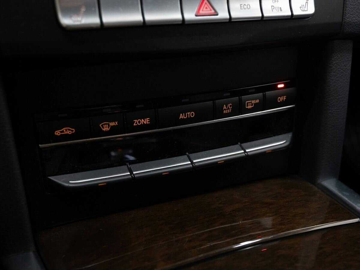 Мерседес-Бенц Е-Класс б/у, 2015, Автоматическая. Фото: #24