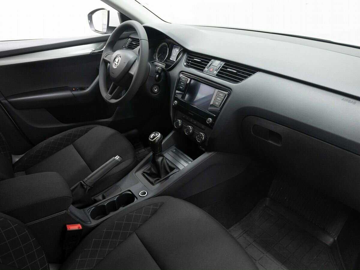 Шкода Октавия б/у, 2019, Механическая. Фото: #12