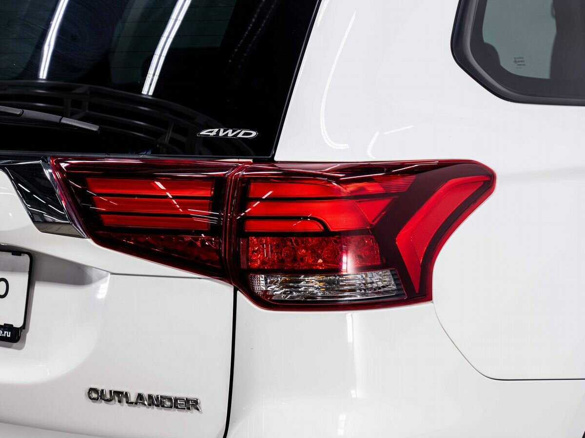 Митсубиши Оутлэндер б/у, 2016, Вариатор. Фото: #26