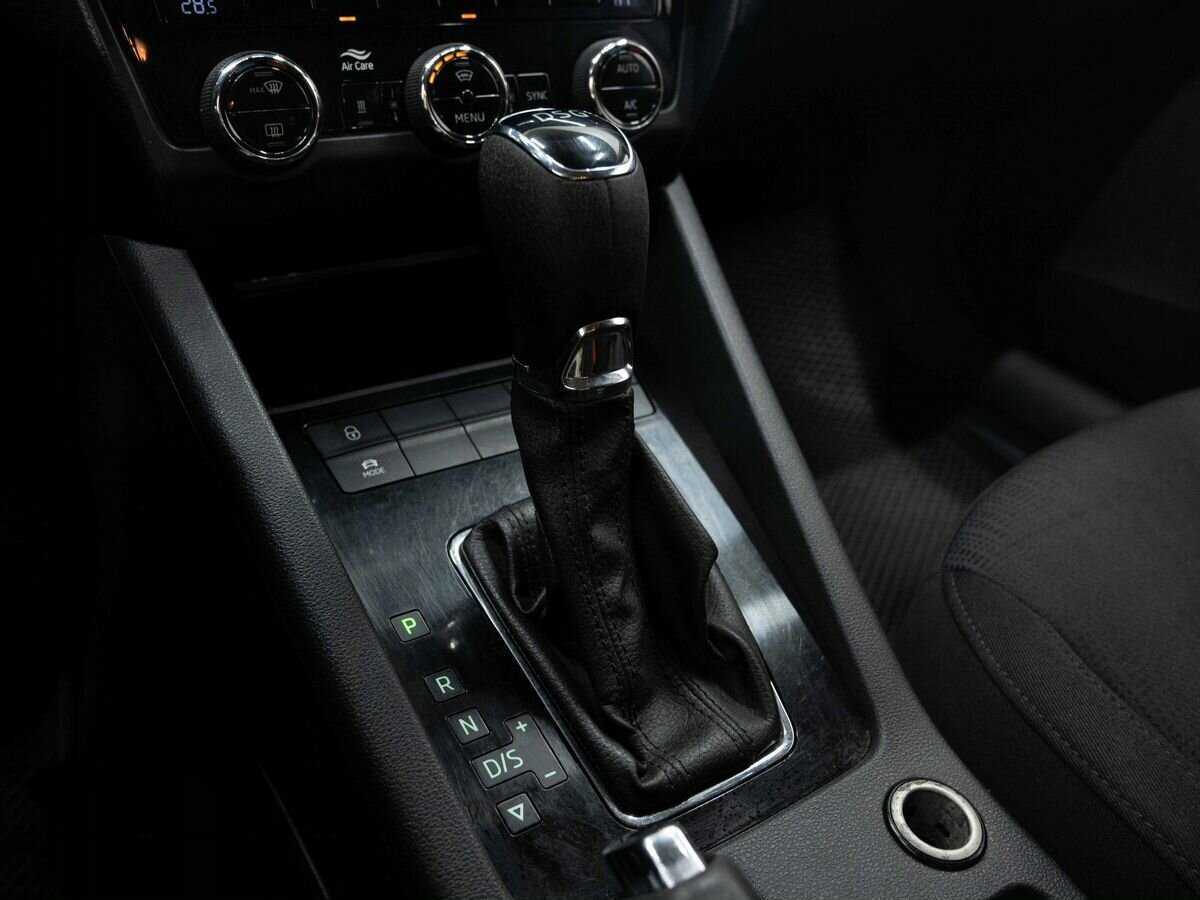 Шкода Октавия б/у, 2019, Роботизированная. Фото: #21