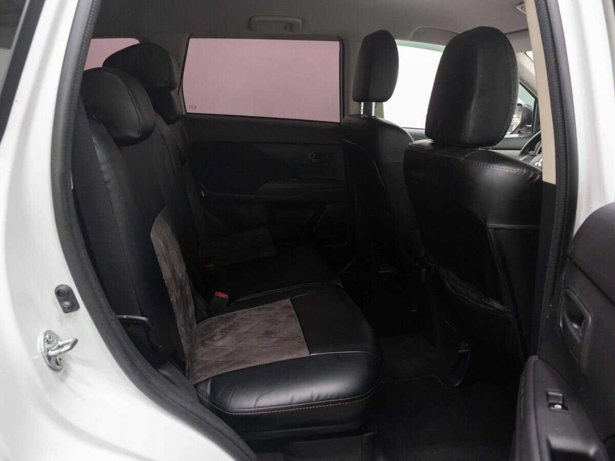 Митсубиши Оутлэндер б/у, 2018, Вариатор. Фото: #11