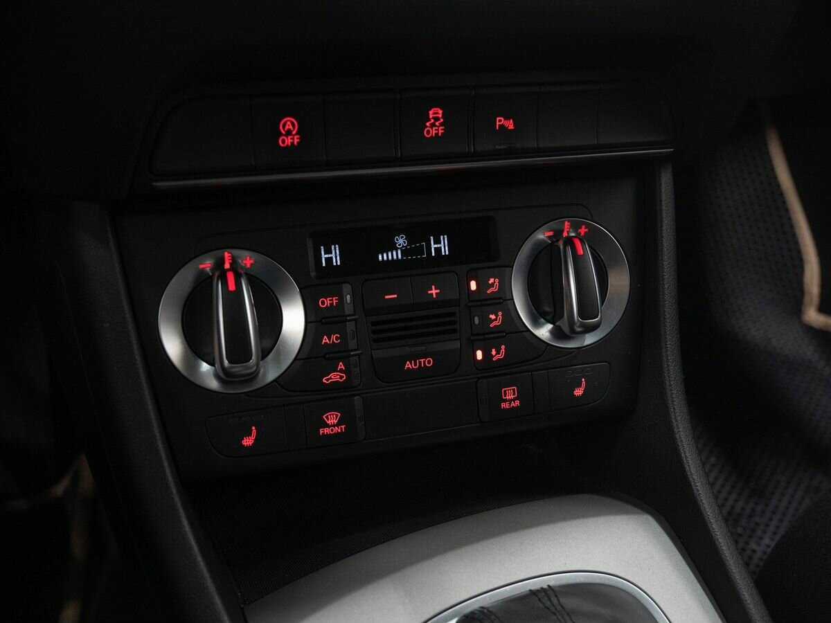 Ауди К3 б/у, 2014, Роботизированная. Фото: #17