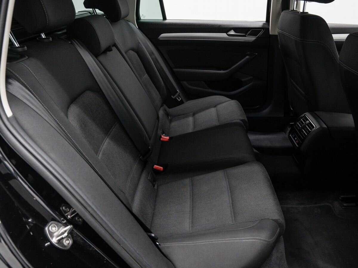 Фольксваген Пассат б/у, 2018, Роботизированная. Фото: #8