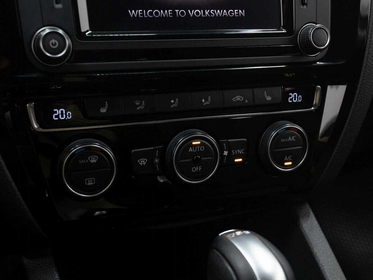 Volkswagen Jetta б/у, 2016, Роботизированная. Фото: #19