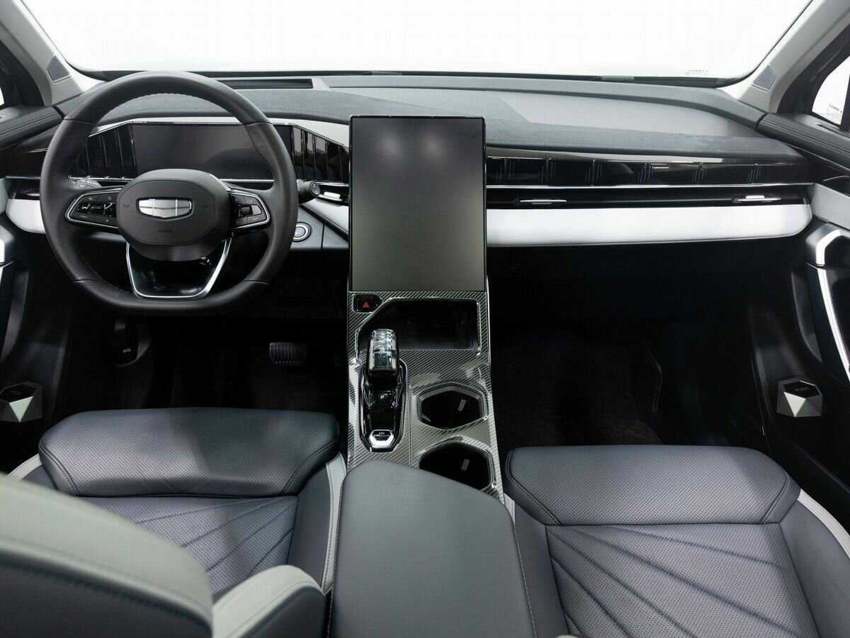 Джили Атлас б/у, 2023, Роботизированная. Фото: #15