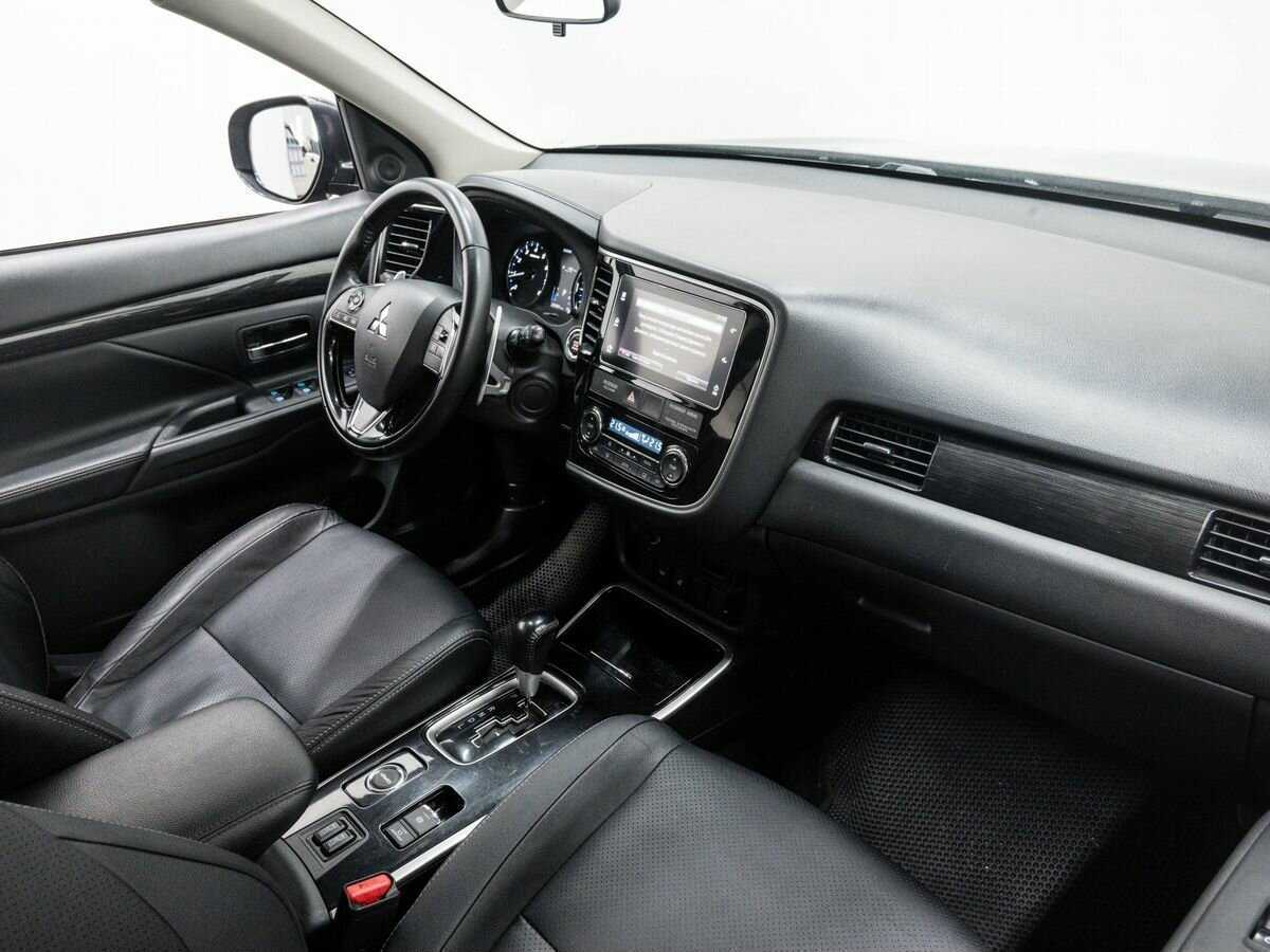 Митсубиши Оутлэндер б/у, 2017, Вариатор. Фото: #7