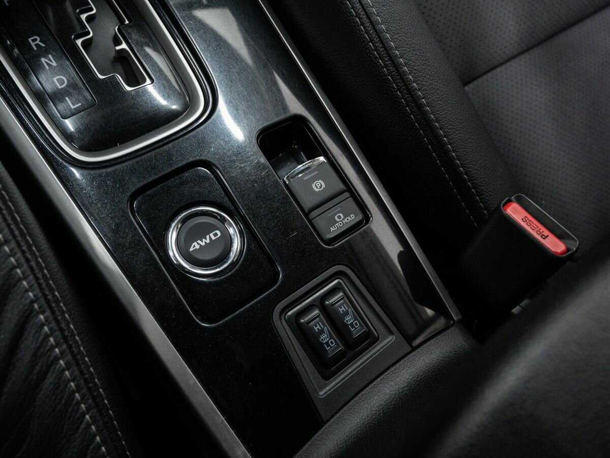 Митсубиши Оутлэндер б/у, 2017, Вариатор. Фото: #17