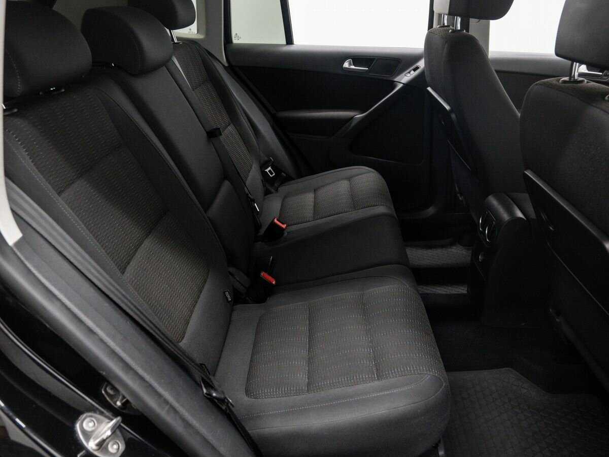 Volkswagen Tiguan б/у, 2013, Автоматическая. Фото: #9