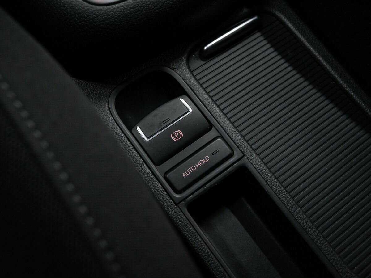 Volkswagen Tiguan б/у, 2013, Автоматическая. Фото: #18