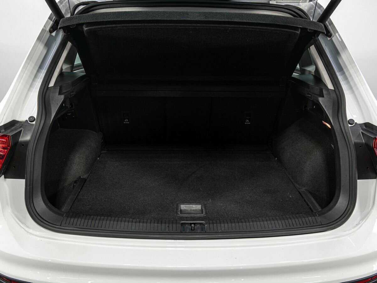 Volkswagen Tiguan б/у, 2017, Роботизированная. Фото: #21