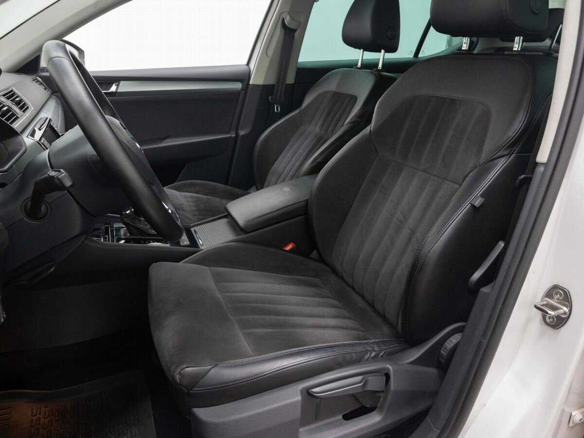 Skoda Superb б/у, 2016, Роботизированная. Фото: #8