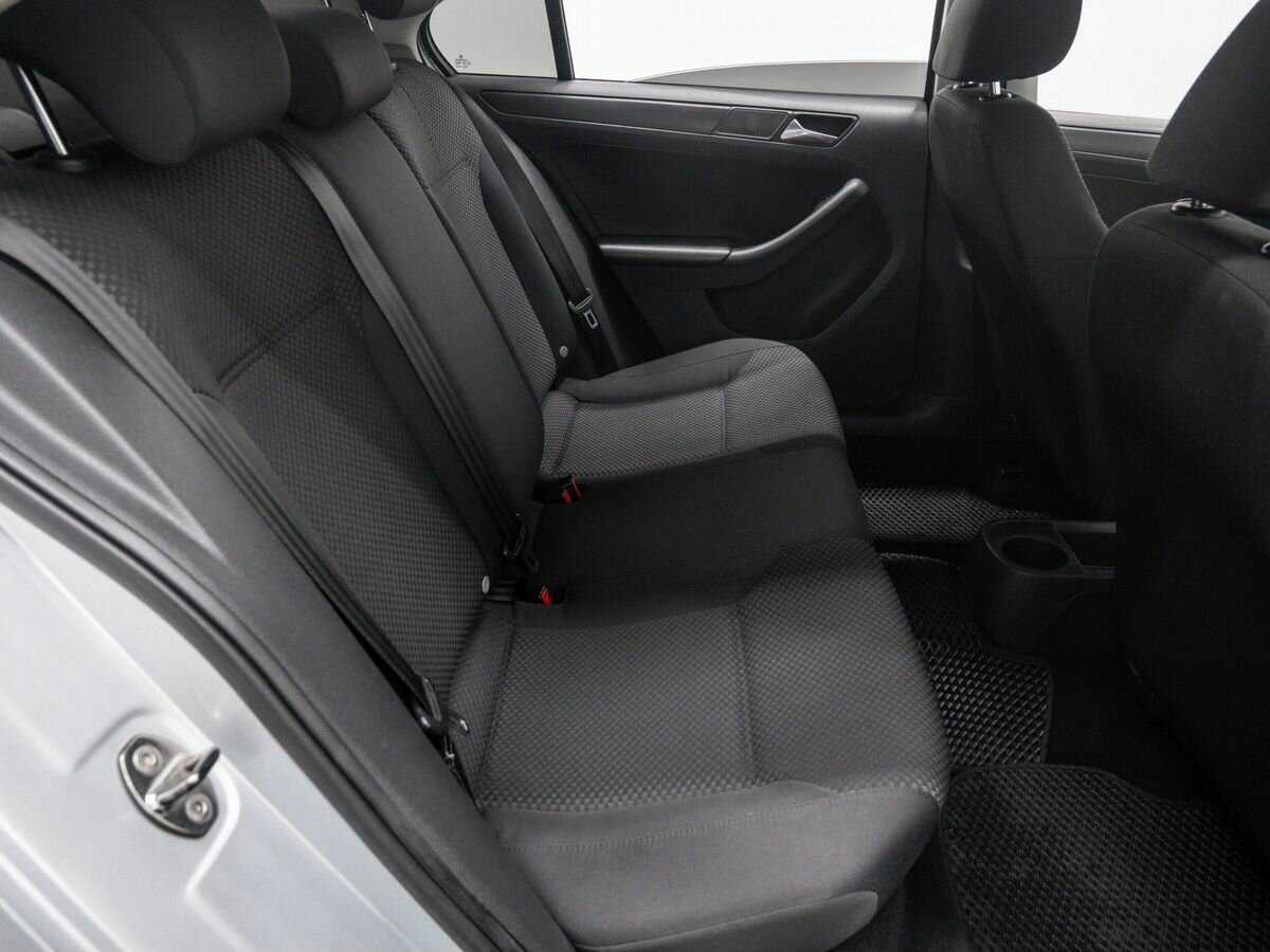 Volkswagen Jetta б/у, 2013, Автоматическая. Фото: #9