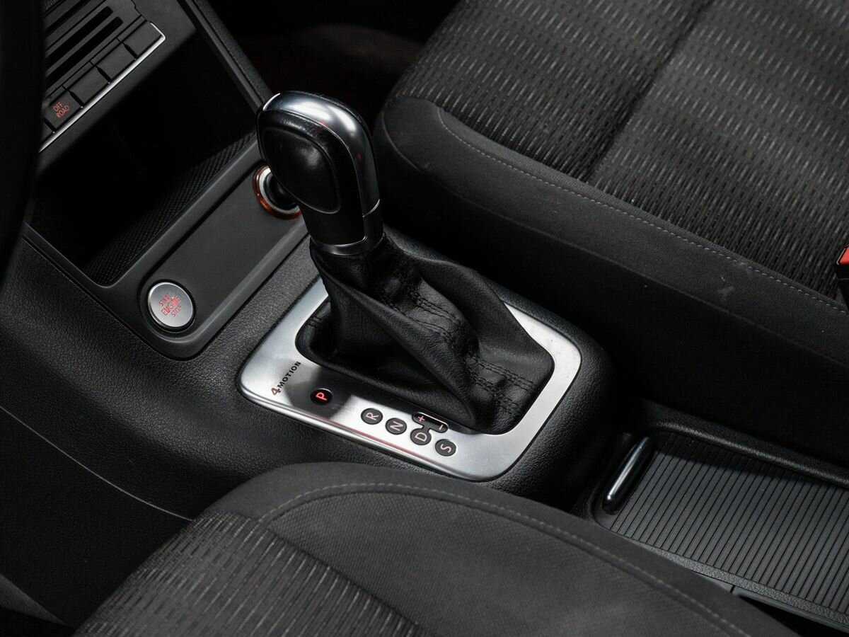 Volkswagen Tiguan б/у, 2013, Автоматическая. Фото: #15
