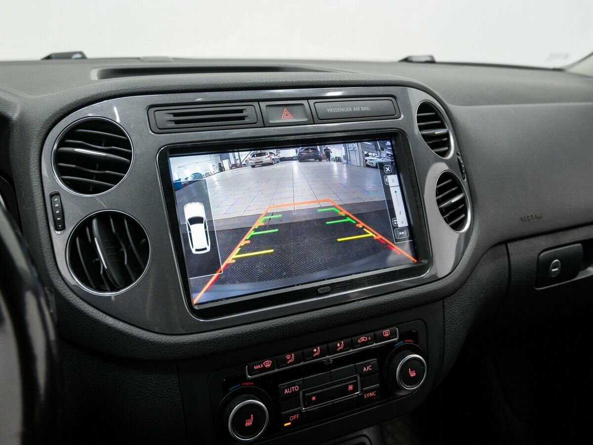 Volkswagen Tiguan б/у, 2013, Автоматическая. Фото: #19