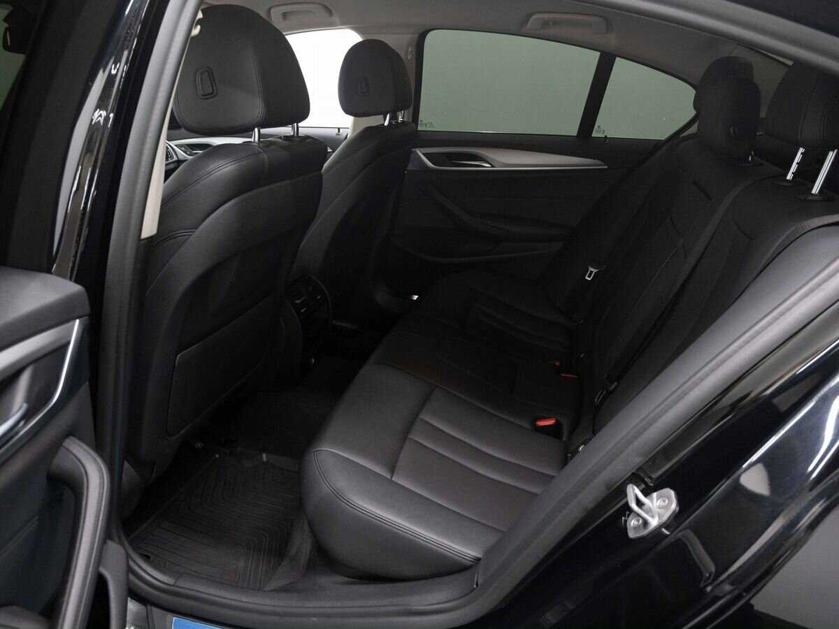 БМВ 5 серии б/у, 2019, Автоматическая. Фото: #10