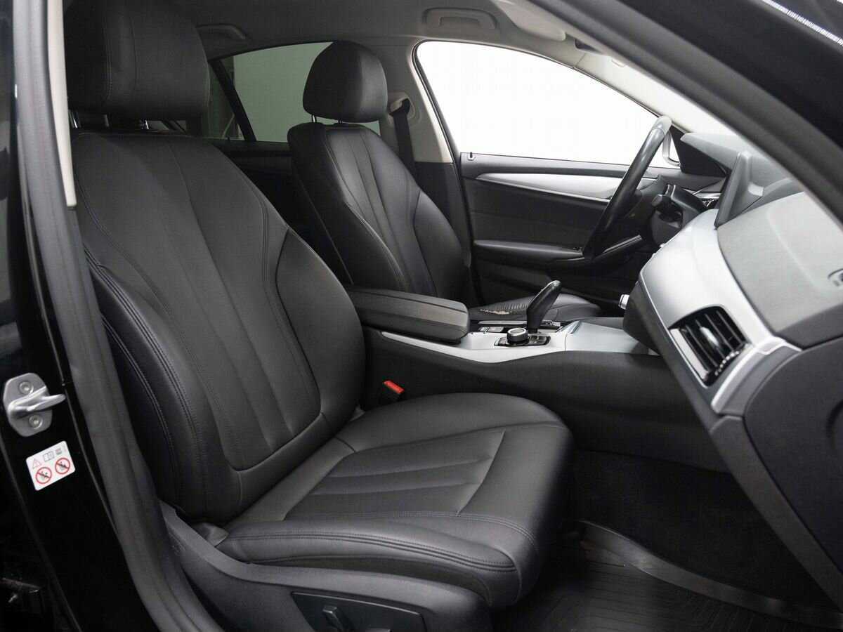 БМВ 5 серии б/у, 2019, Автоматическая. Фото: #13