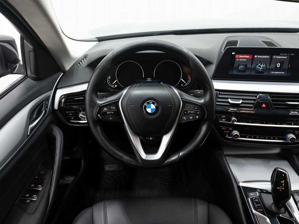 БМВ 5 серии б/у, 2019, Автоматическая. Фото: #16