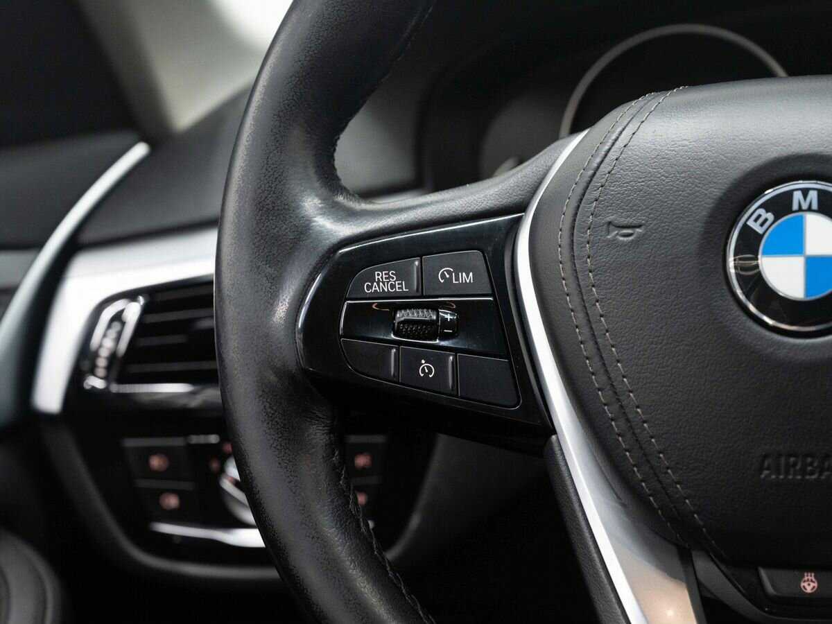 БМВ 5 серии б/у, 2019, Автоматическая. Фото: #17