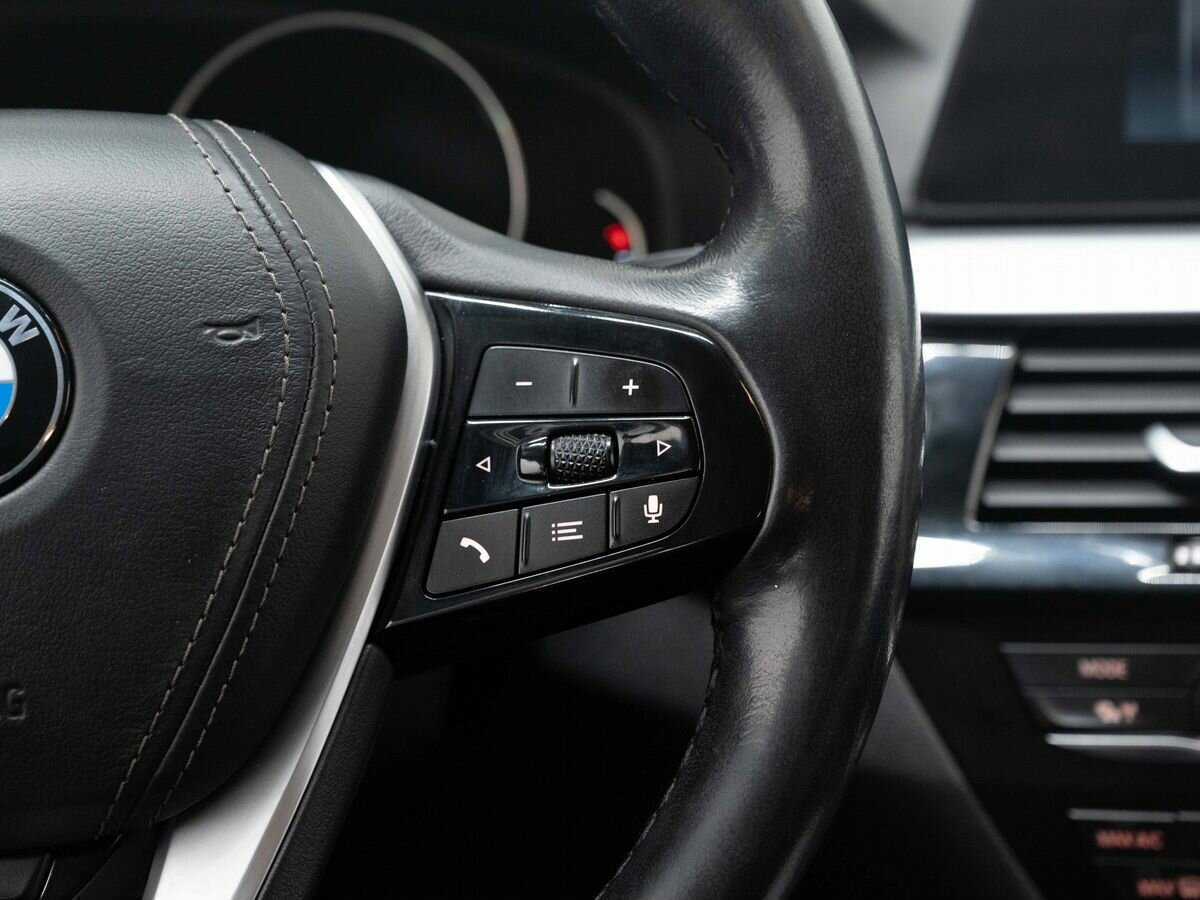 БМВ 5 серии б/у, 2019, Автоматическая. Фото: #18