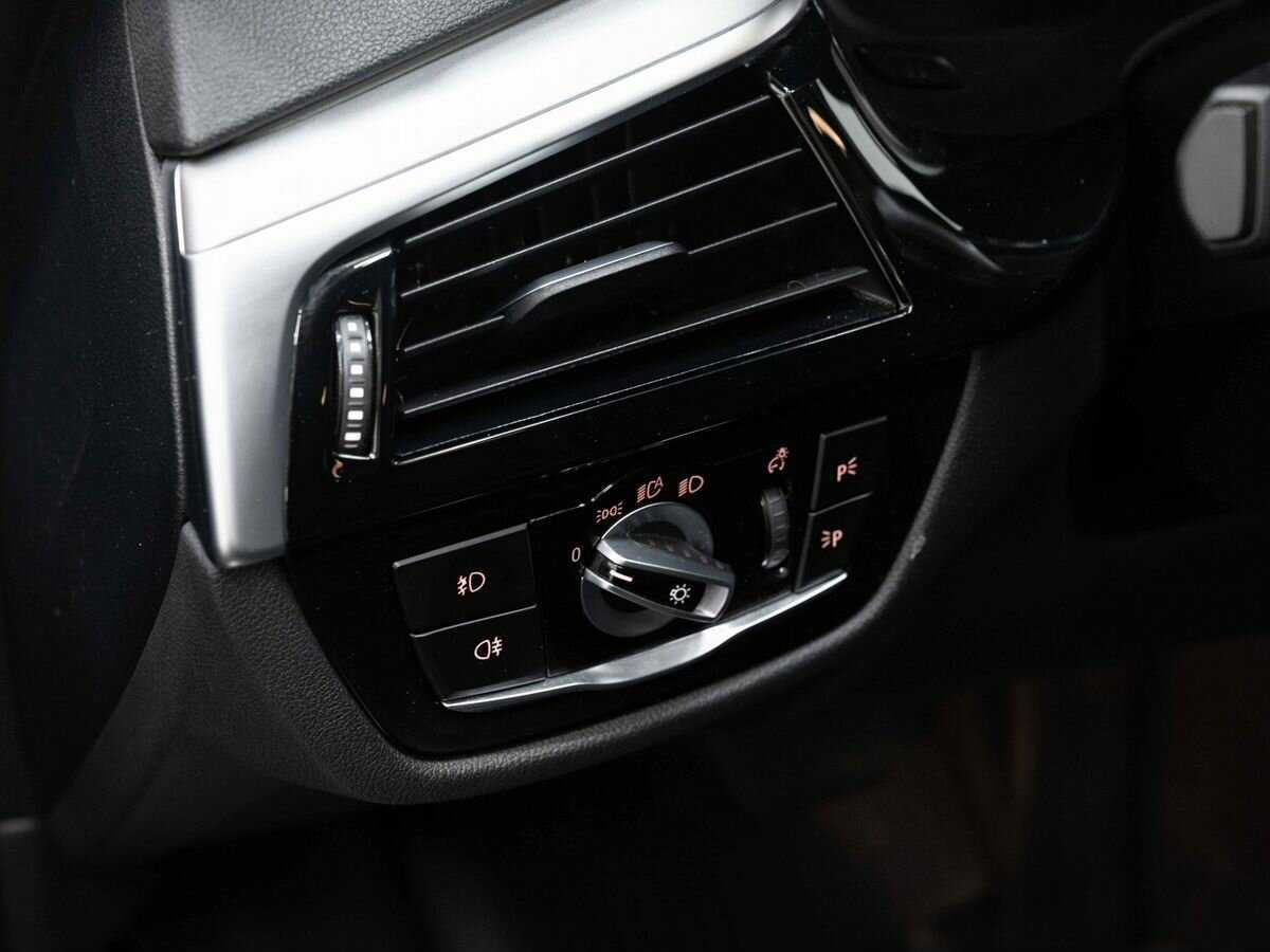 БМВ 5 серии б/у, 2019, Автоматическая. Фото: #22