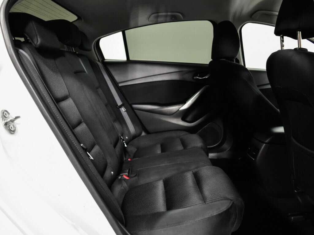 Мазда 6 б/у, 2017, Автоматическая. Фото: #9