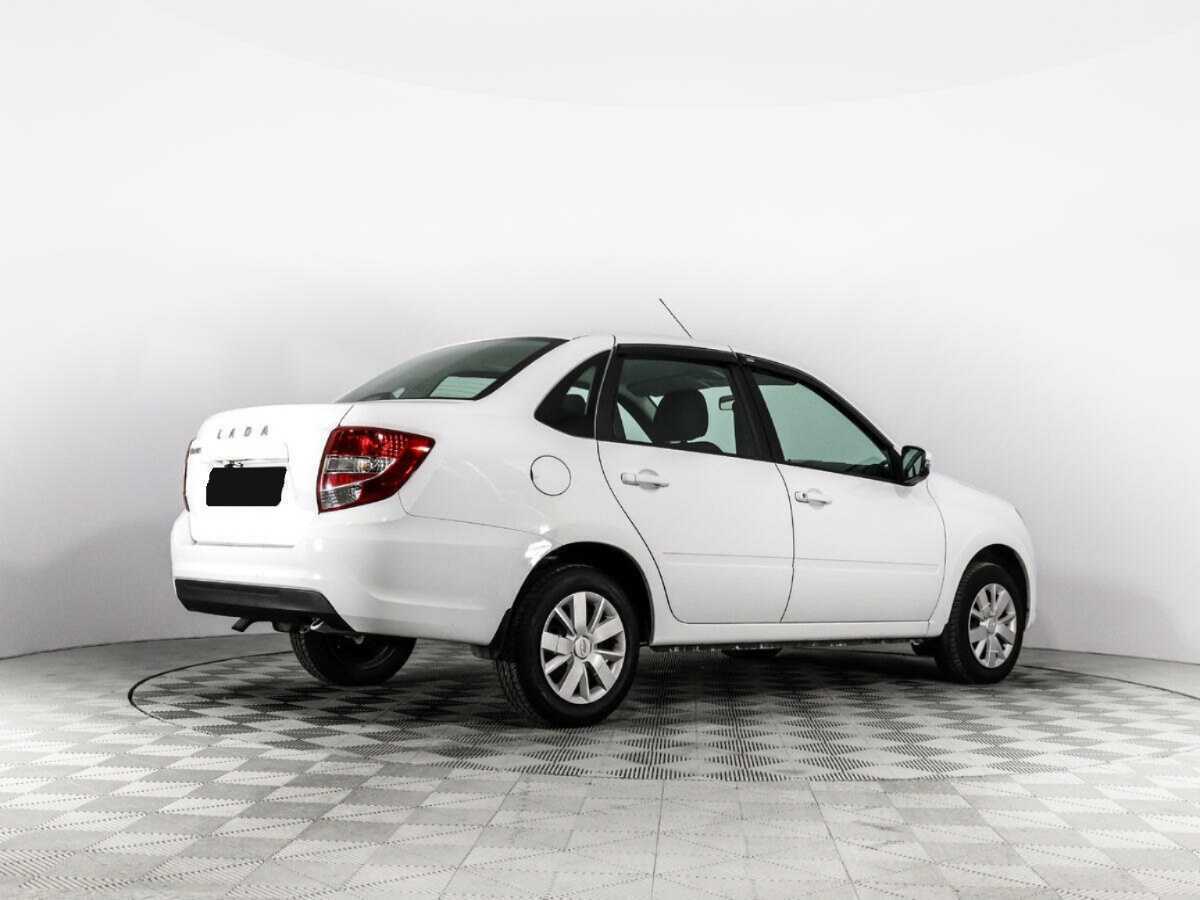 Лада (ВАЗ) Гранта б/у, 2023, Механическая. Фото: #4