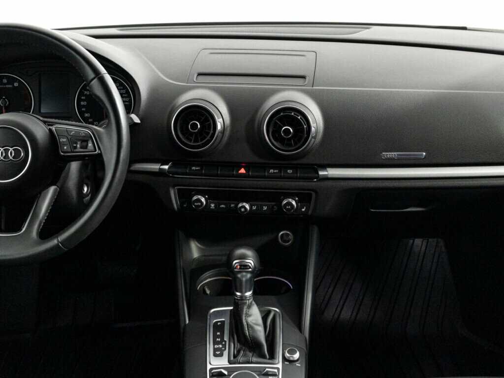 Ауди А3 б/у, 2017, Роботизированная. Фото: #13