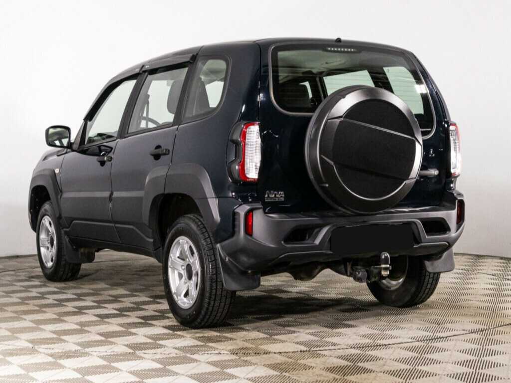 Lada (ВАЗ) Niva б/у, 2024, Механическая. Фото: #6