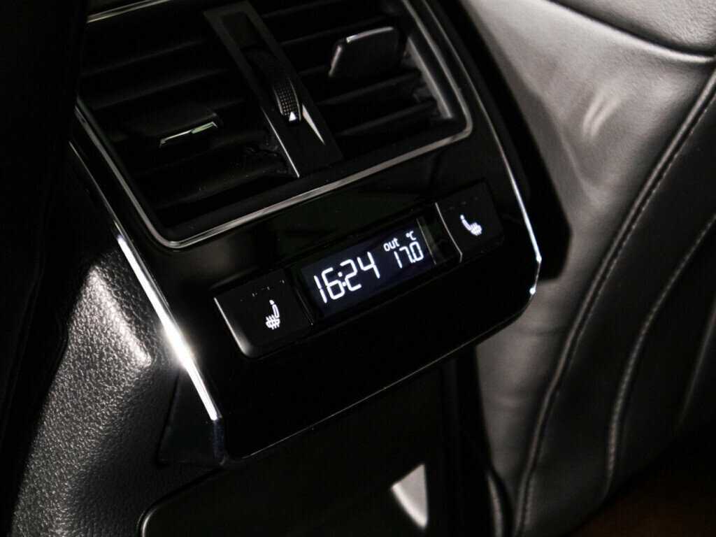 Skoda Superb б/у, 2018, Роботизированная. Фото: #17