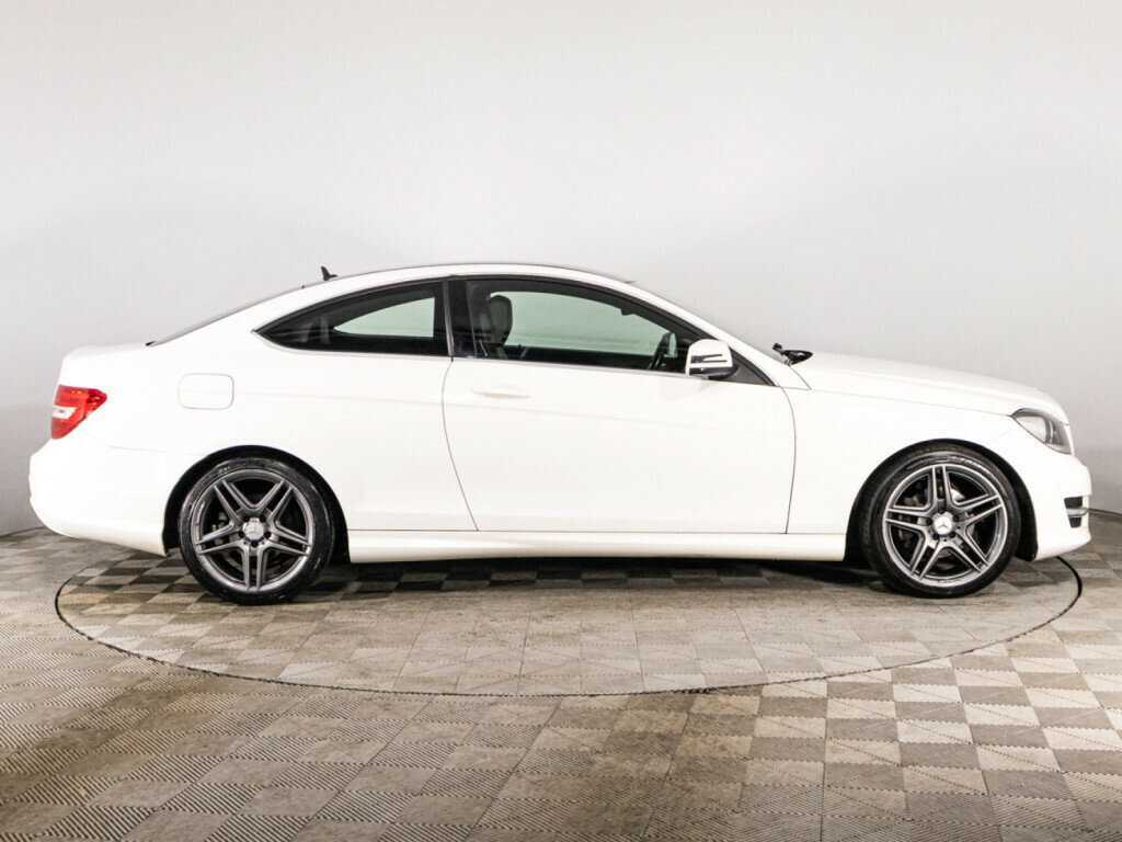 Мерседес-Бенц Ц-Класс б/у, 2013, Автоматическая. Фото: #3