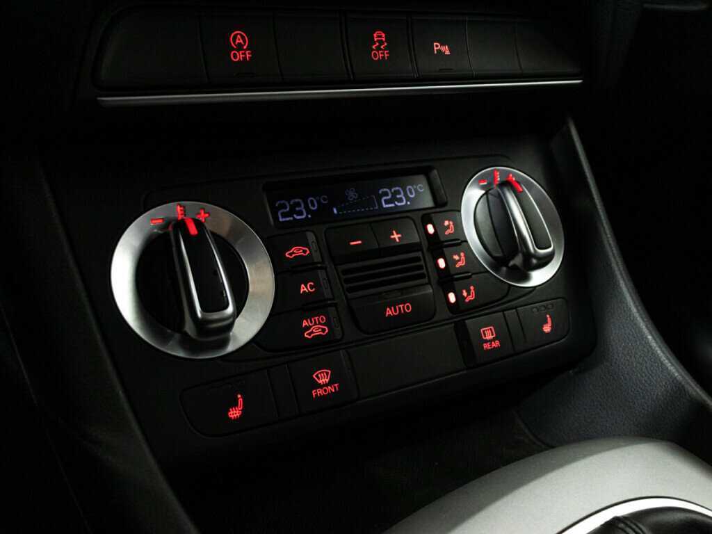 Ауди К3 б/у, 2012, Роботизированная. Фото: #14