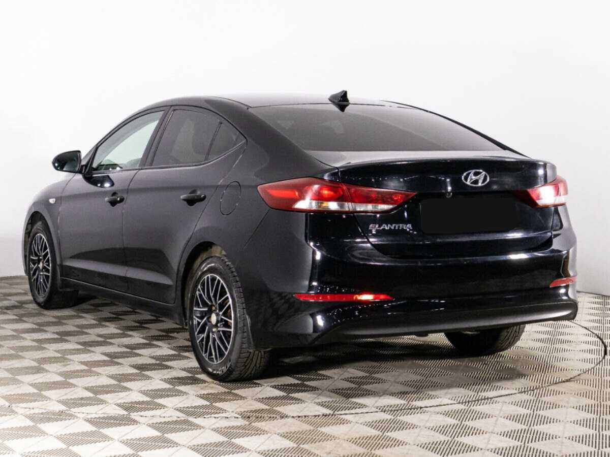 Hyundai Elantra б/у, 2017, Механическая. Фото: #6