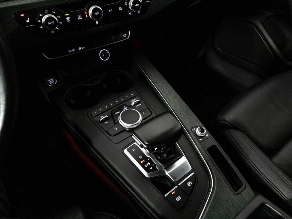 Ауди А4 б/у, 2017, Роботизированная. Фото: #17