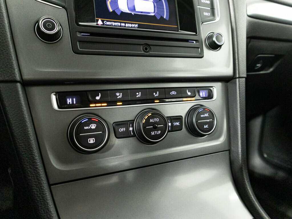 Volkswagen Golf б/у, 2013, Роботизированная. Фото: #14