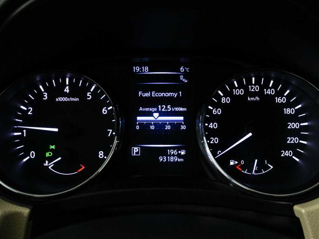 Ниссан Икс-Трейл б/у, 2018, Вариатор. Фото: #11