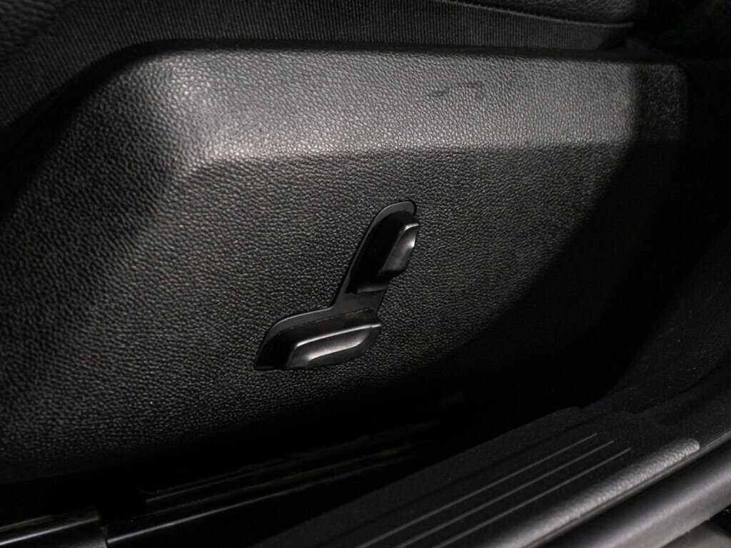 Мерседес-Бенц Е-Класс б/у, 2013, Автоматическая. Фото: #15