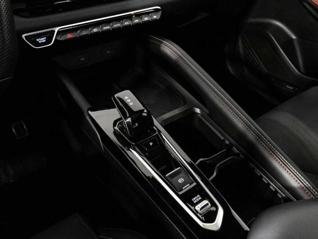 Джили Кулрэй б/у, 2023, Роботизированная. Фото: #17