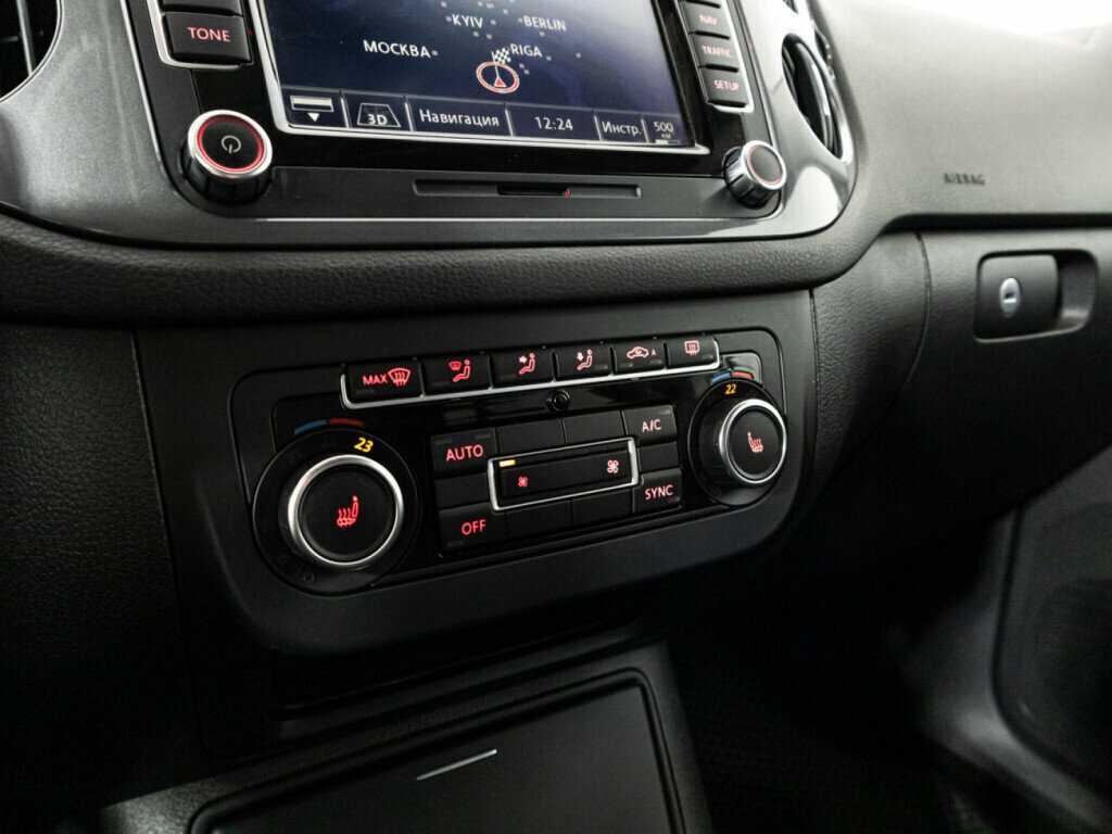 Volkswagen Tiguan б/у, 2014, Роботизированная. Фото: #16