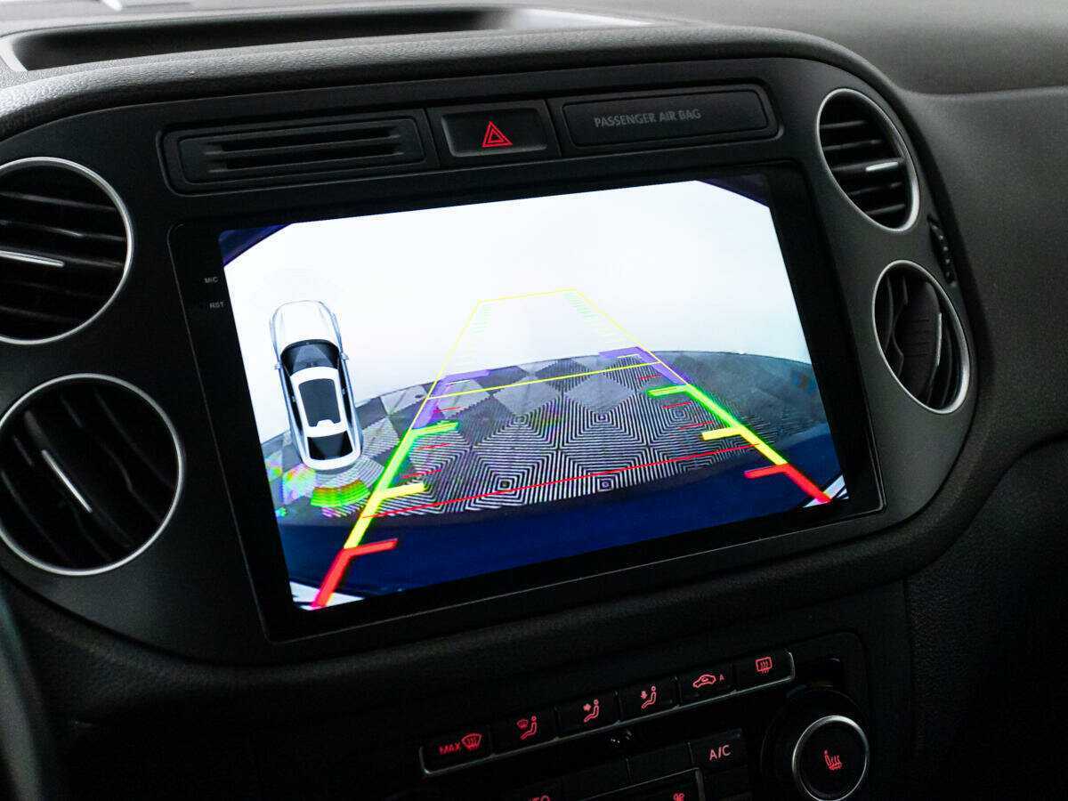 Volkswagen Tiguan б/у, 2012, Автоматическая. Фото: #16