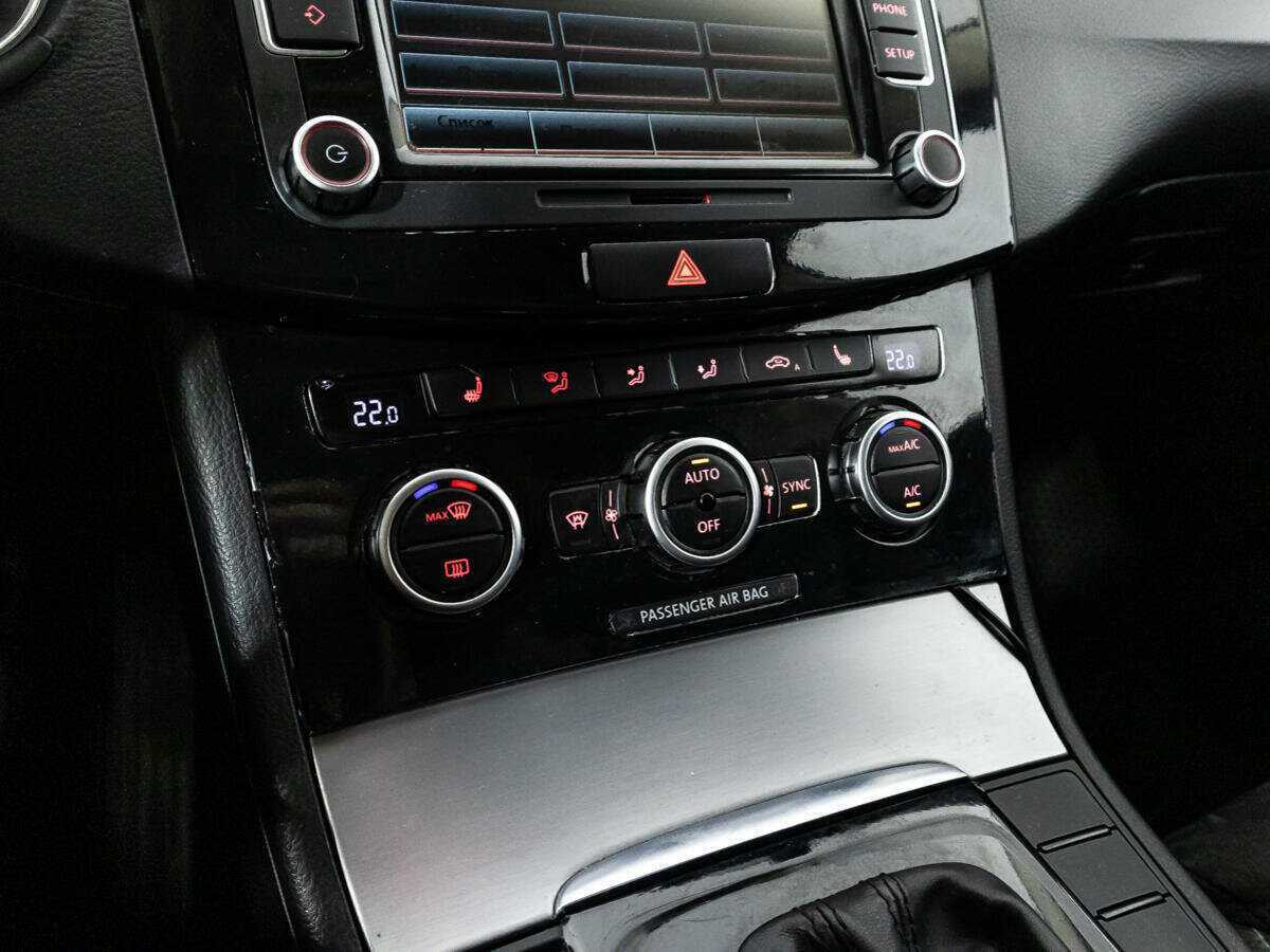 Volkswagen Passat CC б/у, 2013, Роботизированная. Фото: #15