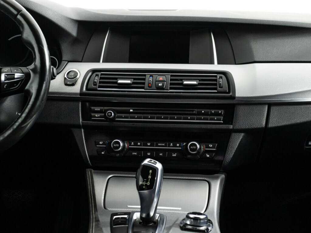 БМВ 5 серии б/у, 2016, Автоматическая. Фото: #13