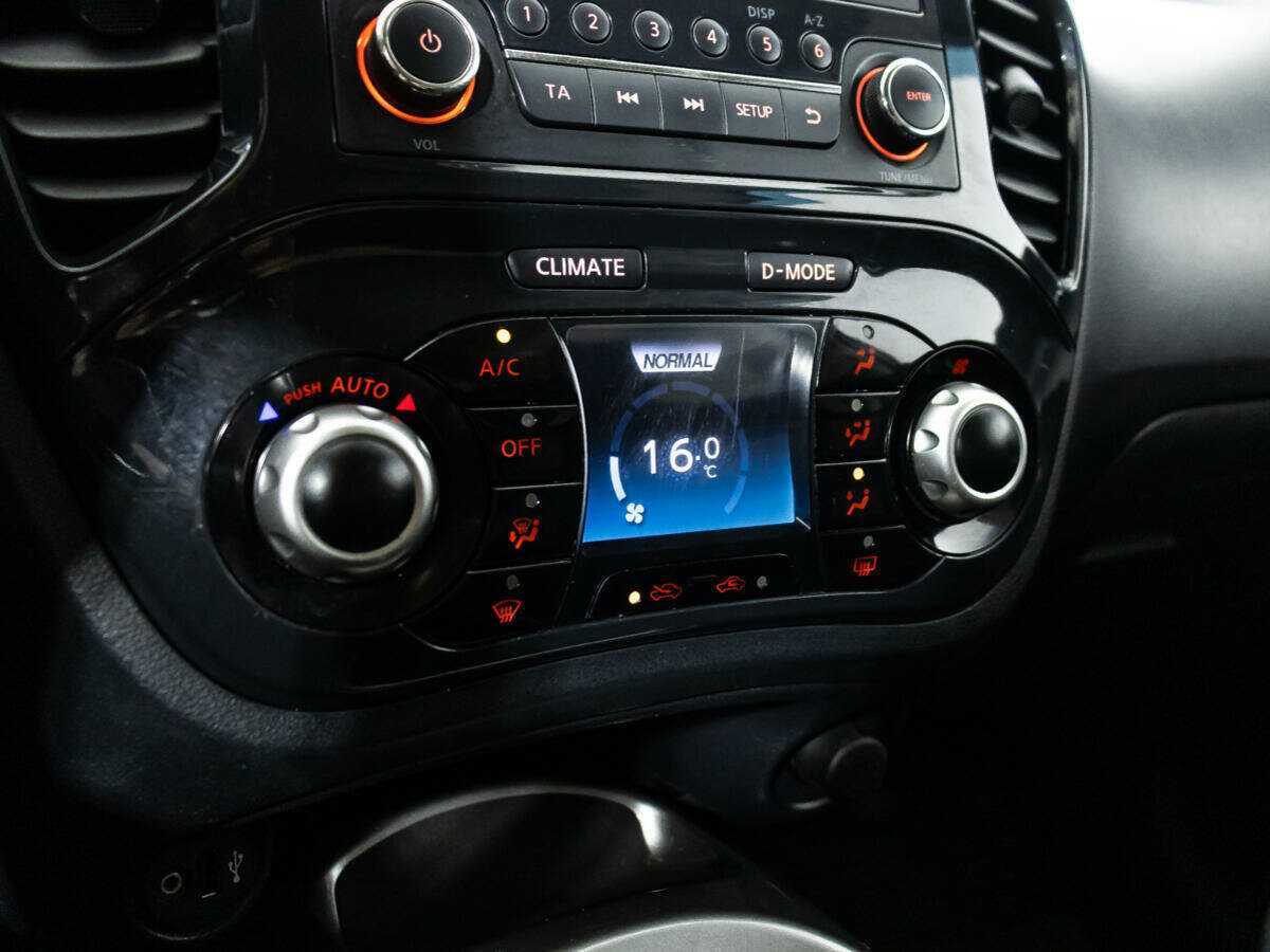 Ниссан Жук б/у, 2012, Механическая. Фото: #14