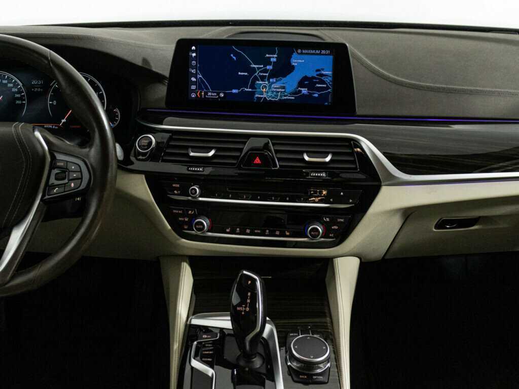 БМВ 5 серии б/у, 2016, Автоматическая. Фото: #13