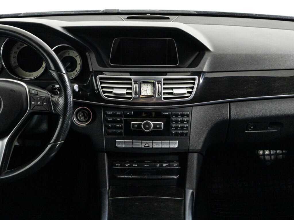 Мерседес-Бенц Е-Класс б/у, 2014, Автоматическая. Фото: #13