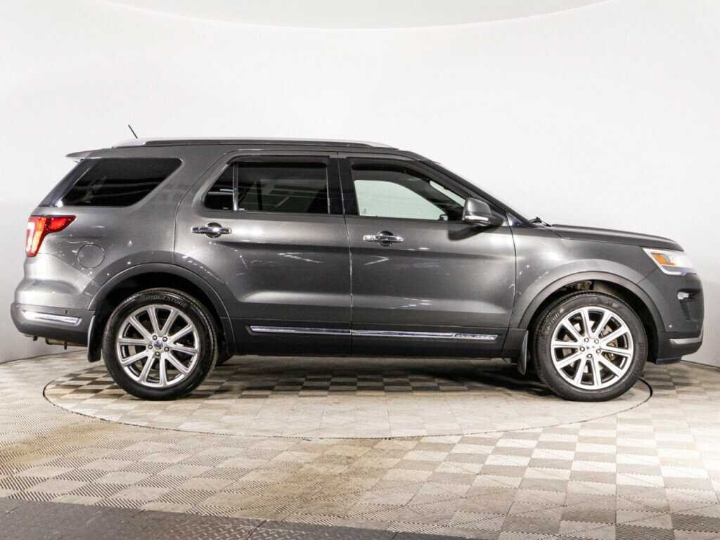 Ford Explorer б/у, 2018, Автоматическая. Фото: #3