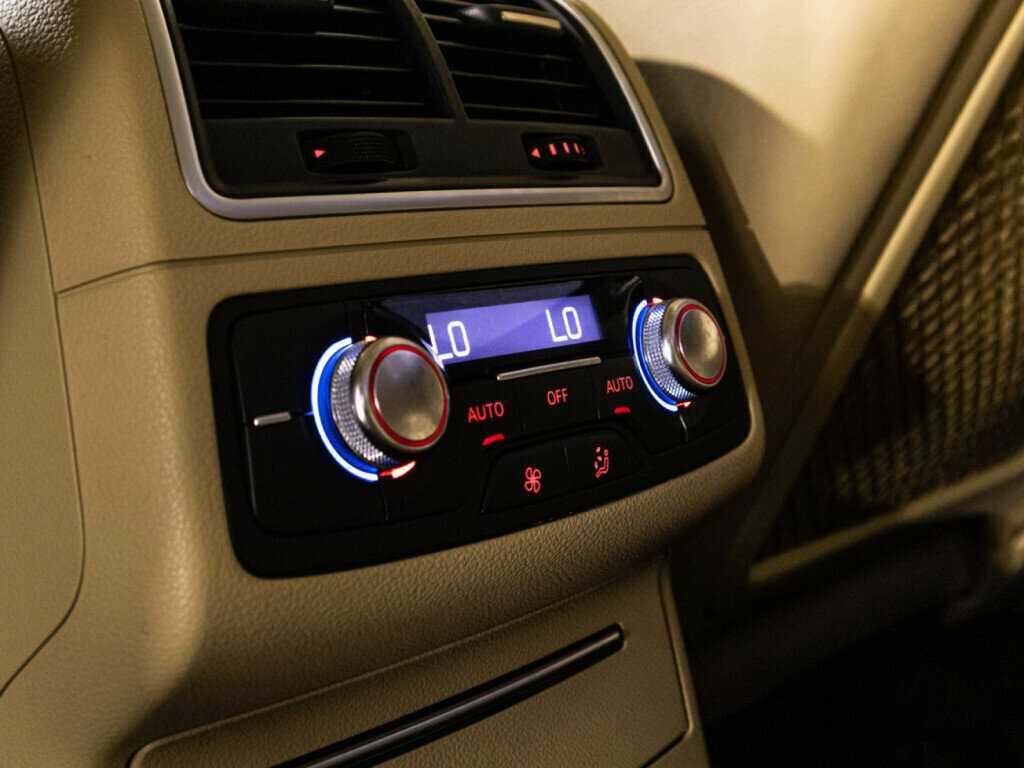 Audi A6 б/у, 2012, Роботизированная. Фото: #21